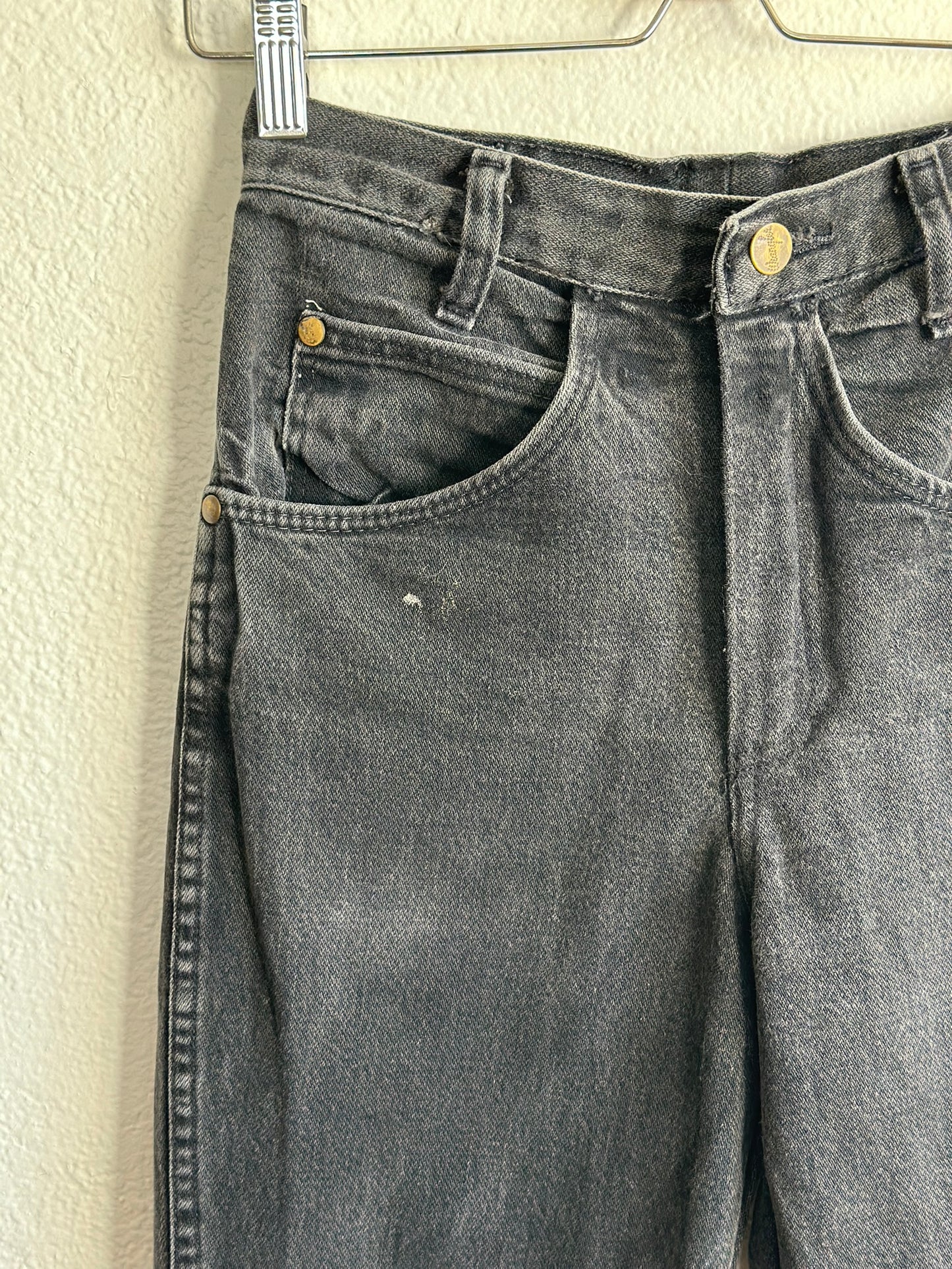 Cropped Wrangler Jeans